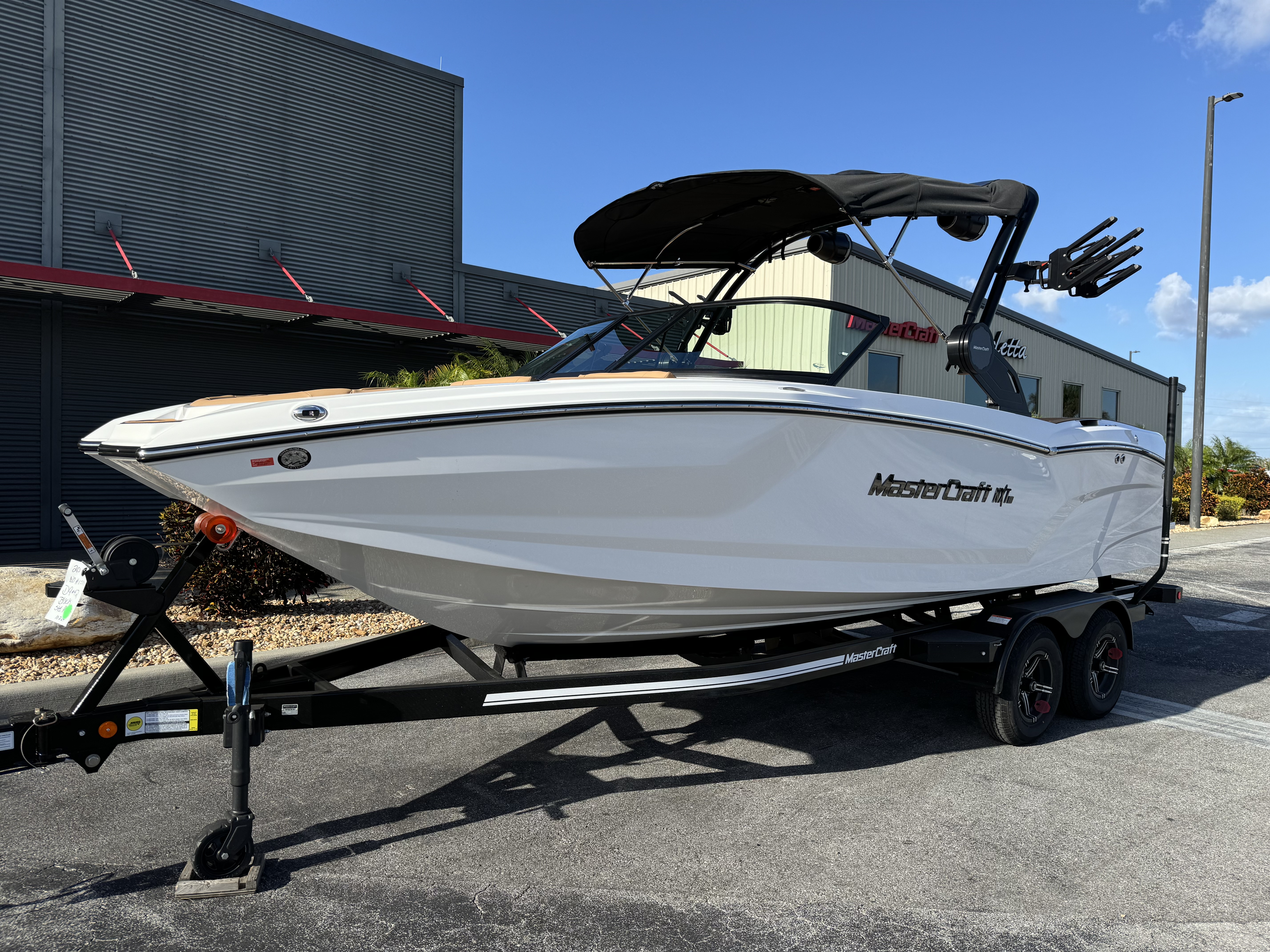 boat.Title