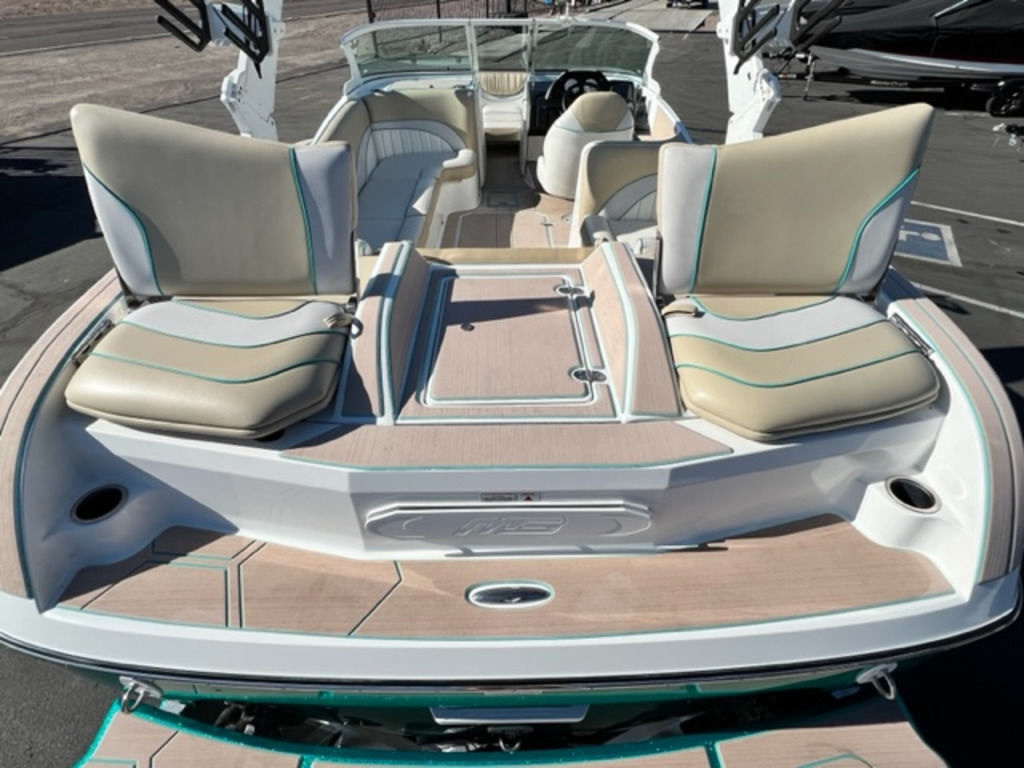 2022 mb sports Indmar-RAPTOR-62L-400