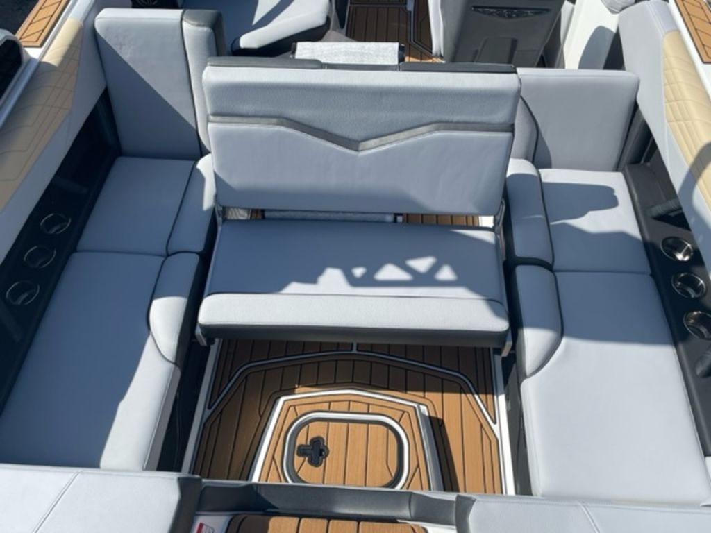 2024 Nautique Super Air Nautique S23