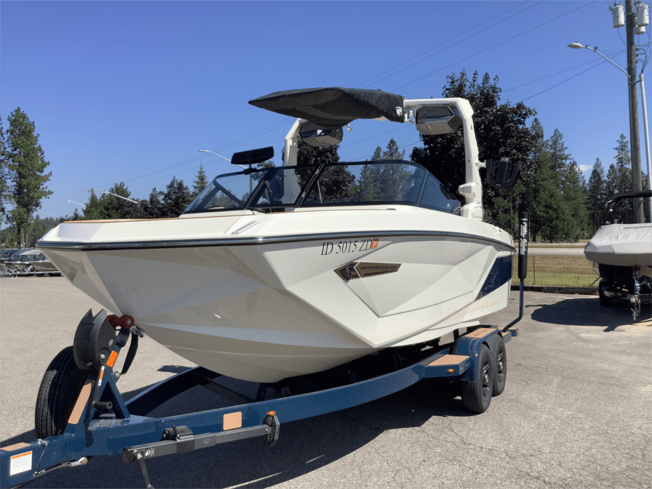 boat.Title