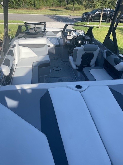2021 Axis A20 Wakeboard Boat