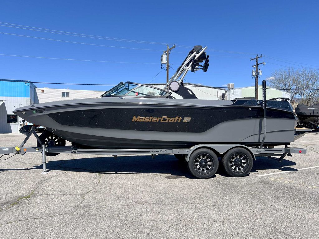 boat.Title