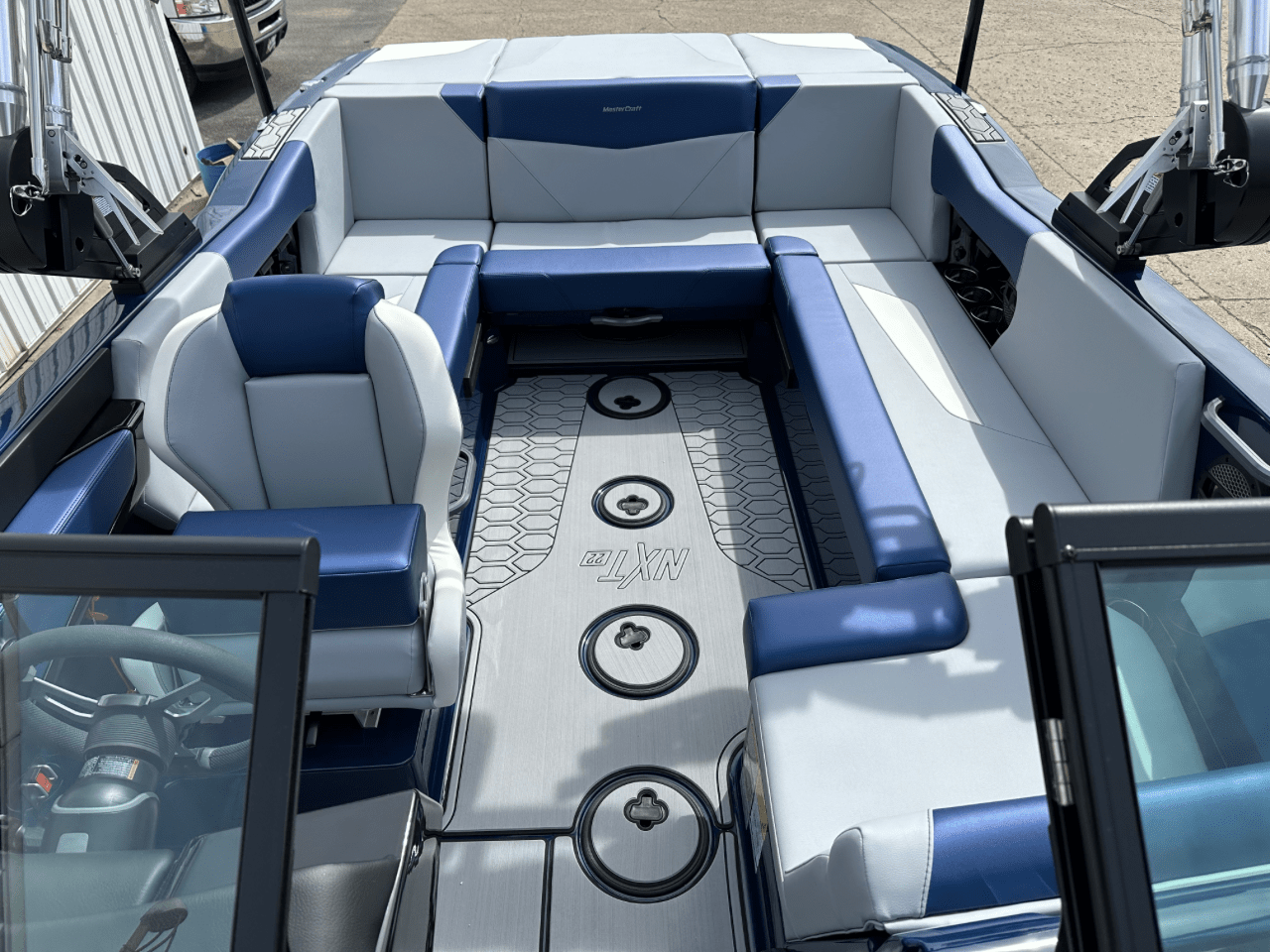 2024 Mastercraft NXT22