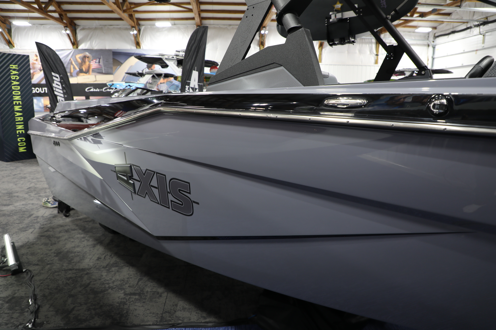 2024 Axis T250
