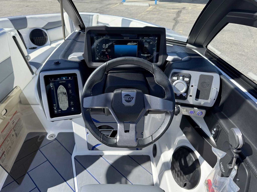 2024 Malibu Boats Wakesetter 23 LSV