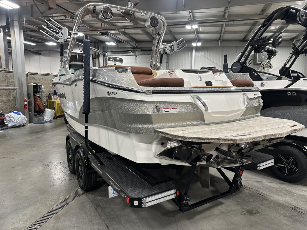 2019 MasterCraft X24