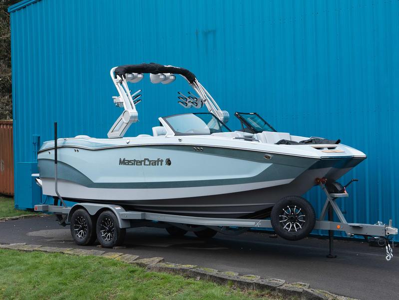 boat.Title