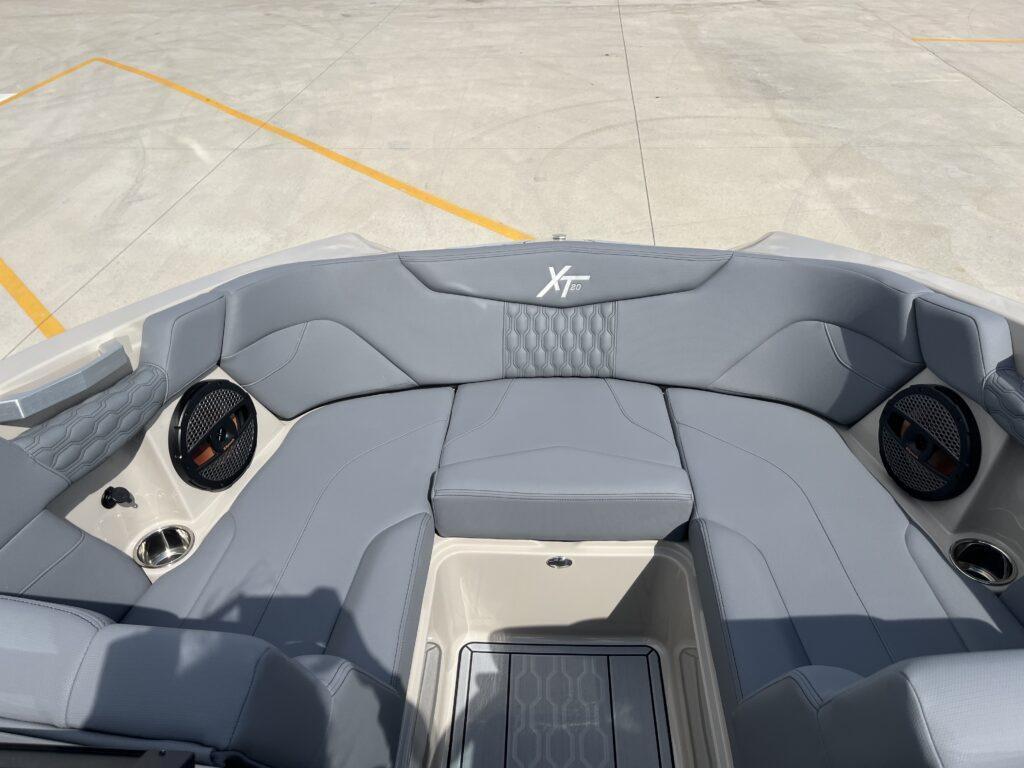 2025 MasterCraft XT20