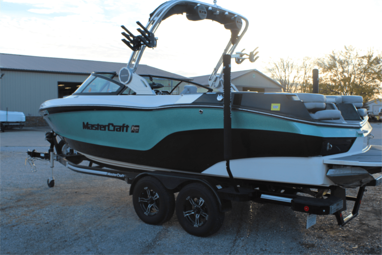 2023 Mastercraft XT23