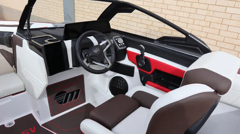 2025 MALIBU WAKESETTER 25 LSV