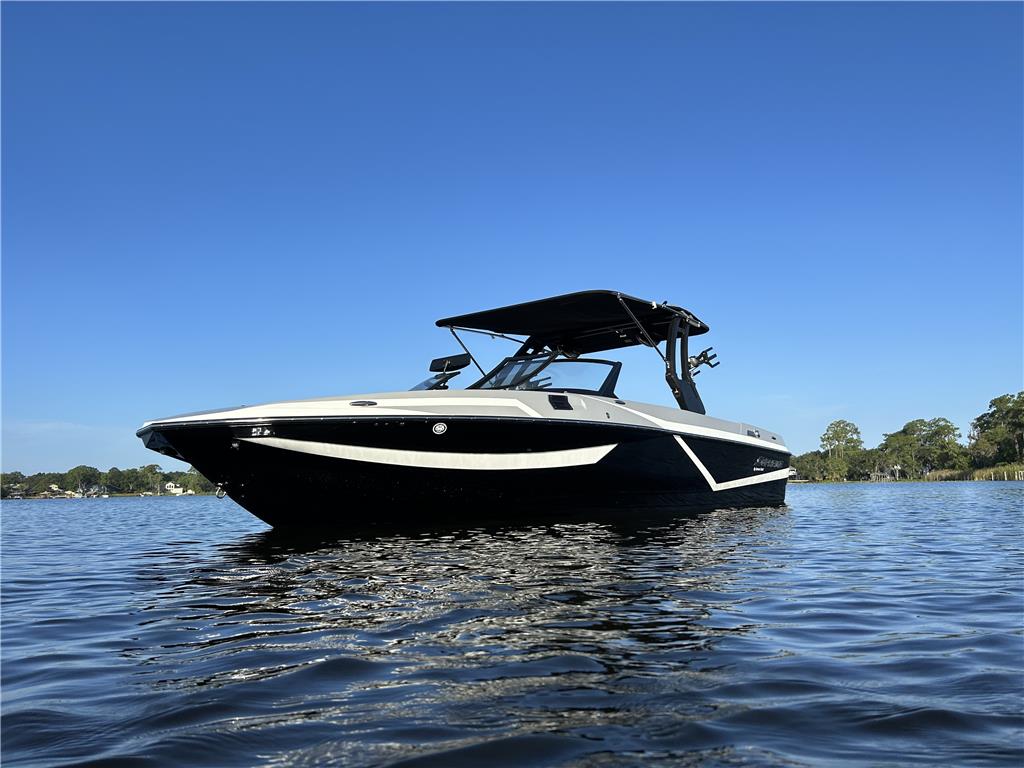 2019 S238 Boat and trailer Loaded with 210 hours