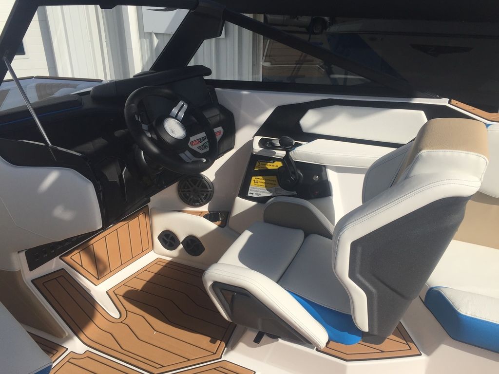 2024 Nautique Super Air Nautique S21