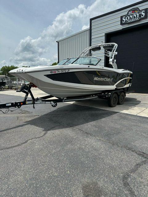 2018 Mastercraft X23
