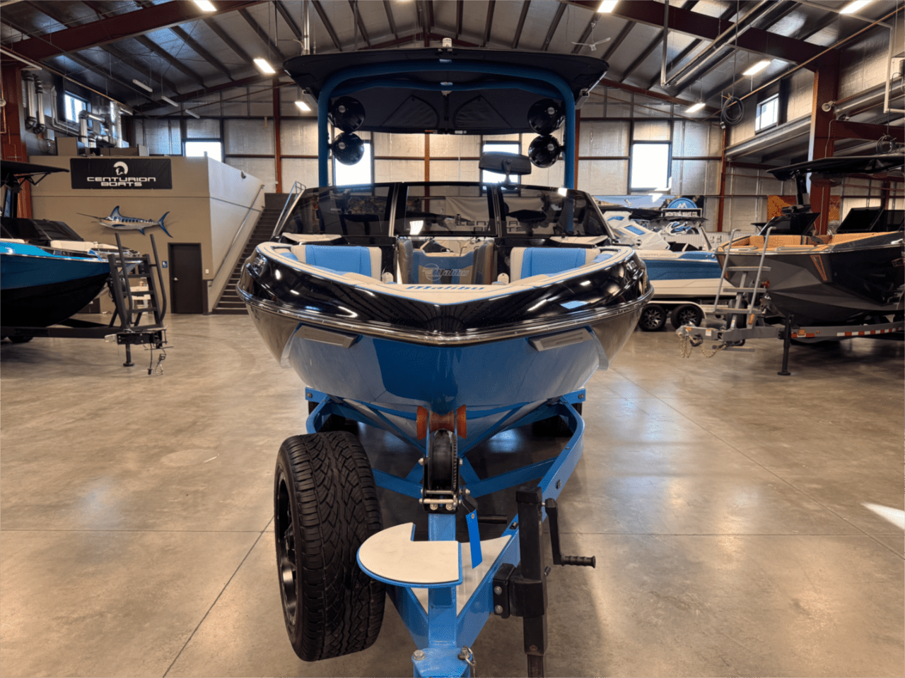 boat.Title