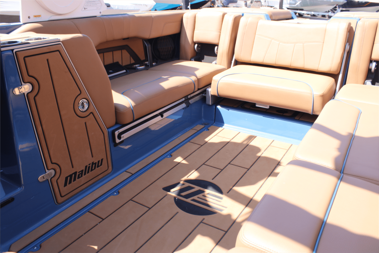 2022 Malibu 24 MXZ