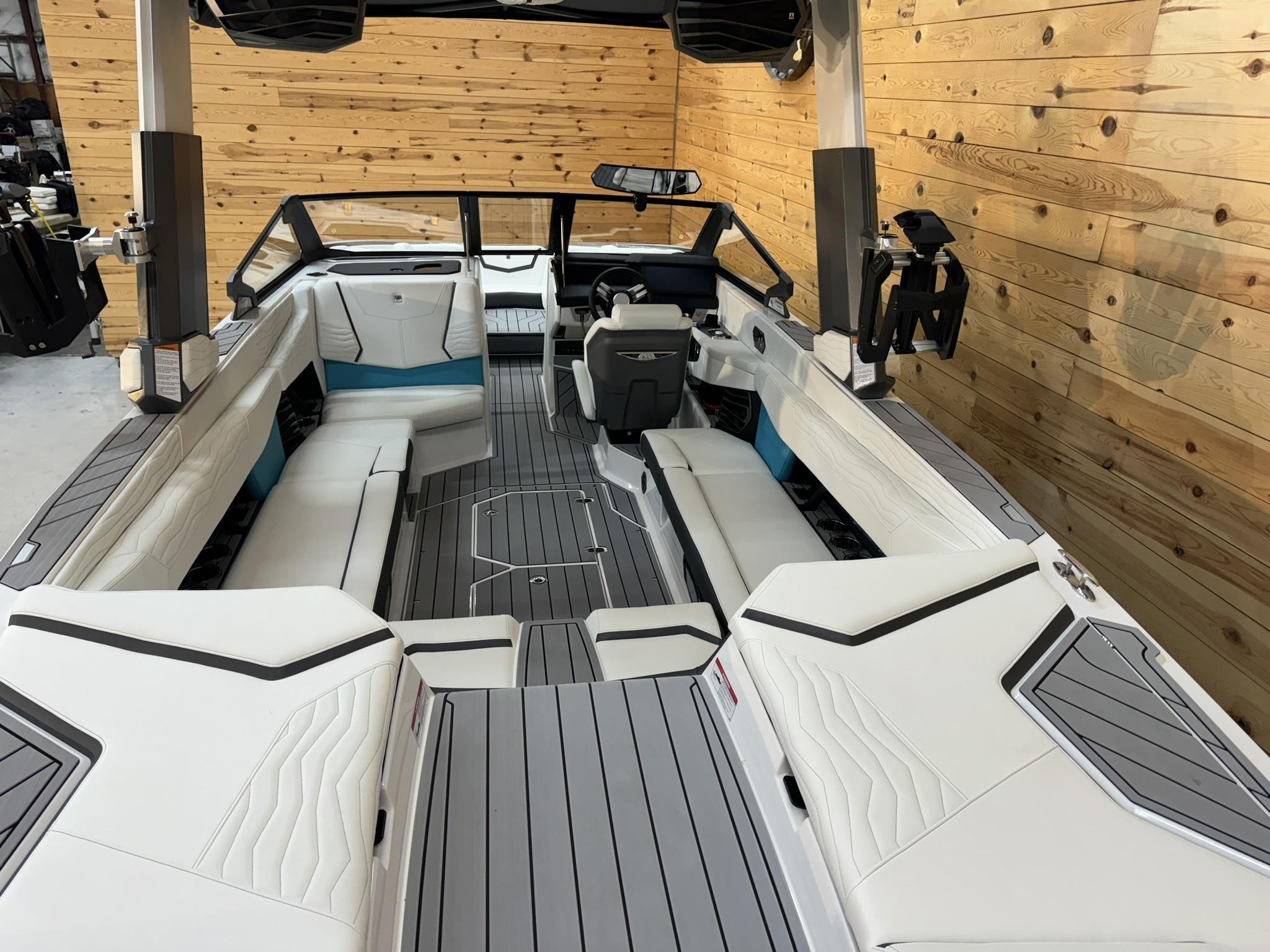 2025 Nautique G25 Icon