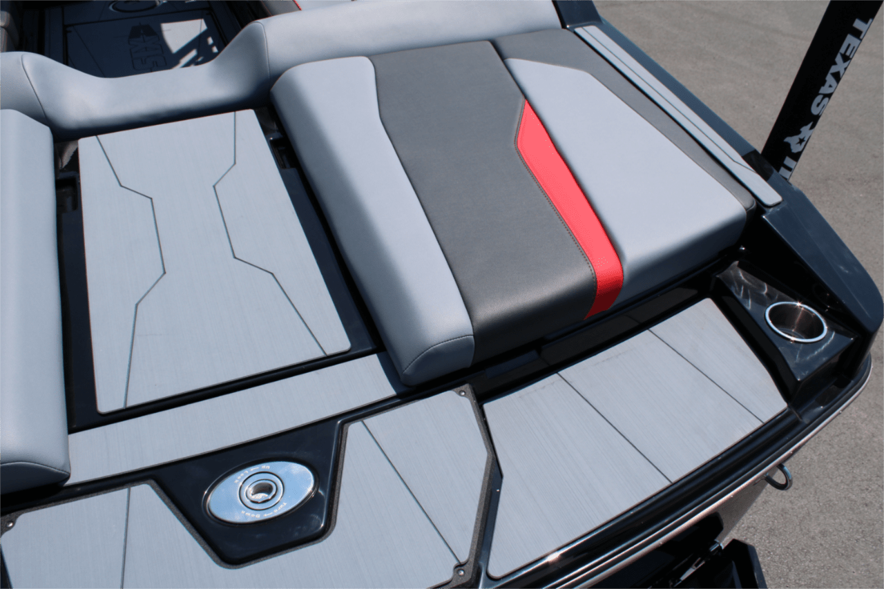 2025 Axis T250