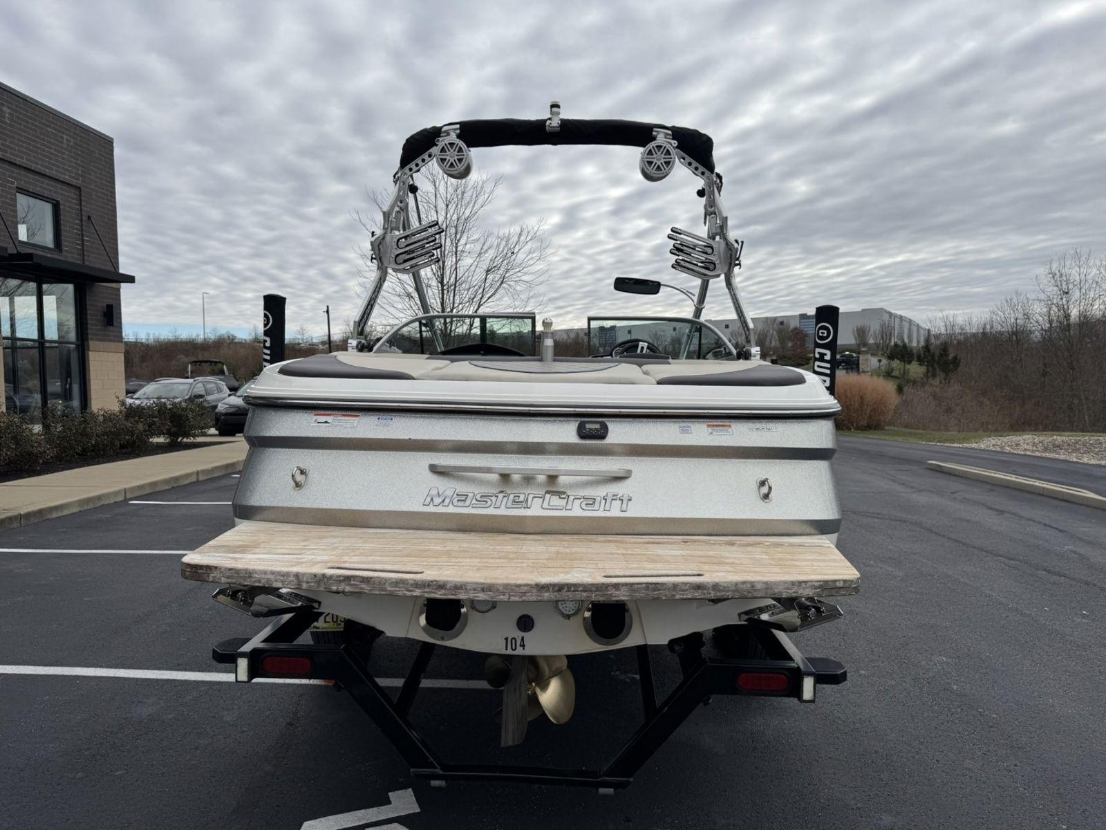 2011 MasterCraft X2