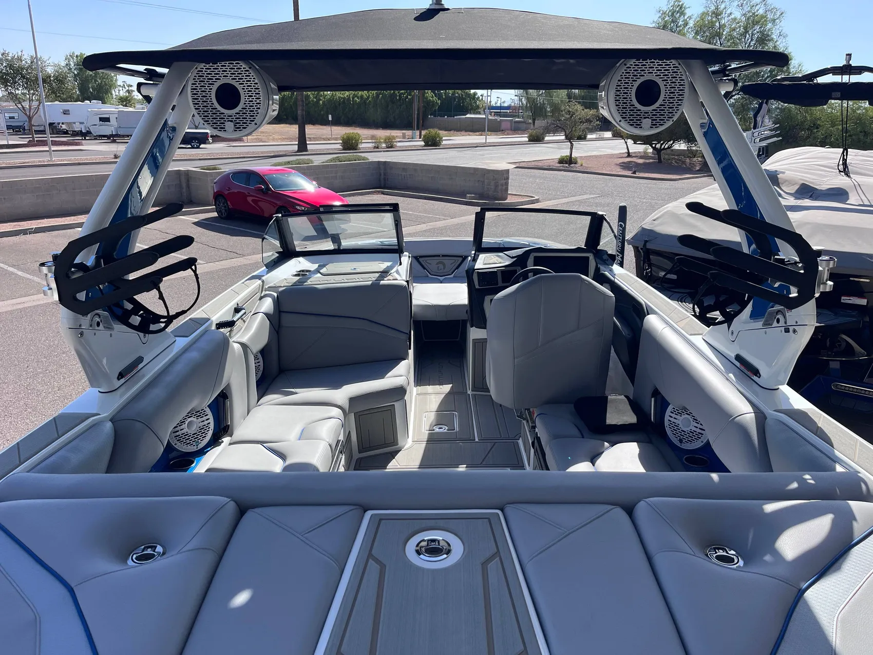 2025 Centurion NV233