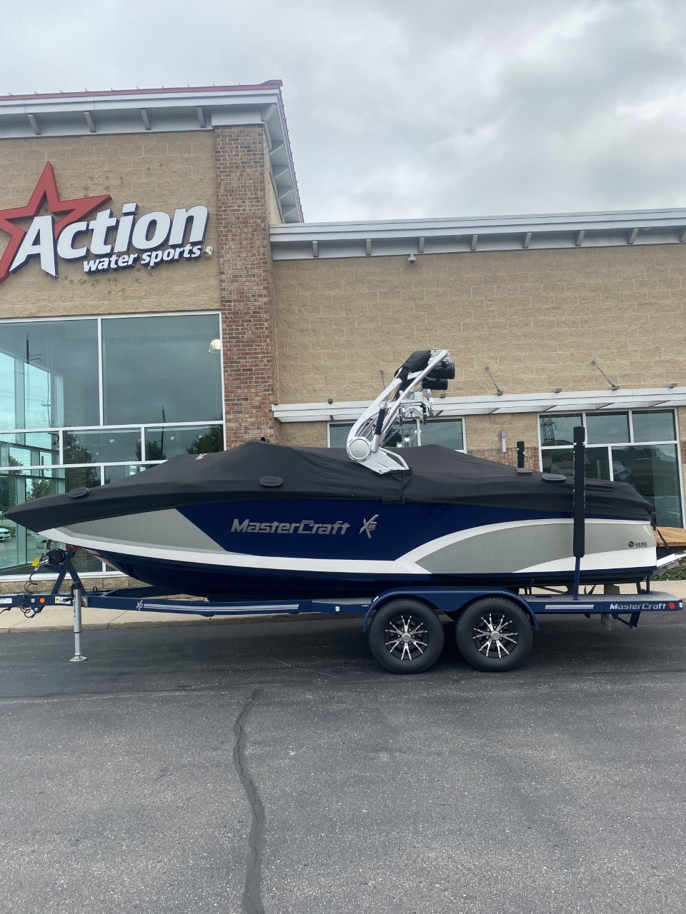 2016 Mastercraft X23 Icon