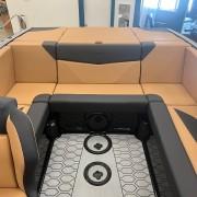 2024 Mastercraft NXT 20 Midnight Black/Gold