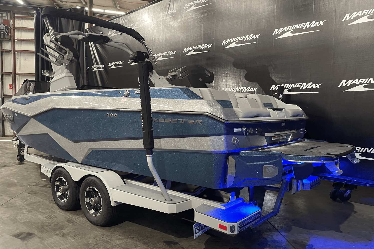2022 Malibu Wakesetter 25LSV