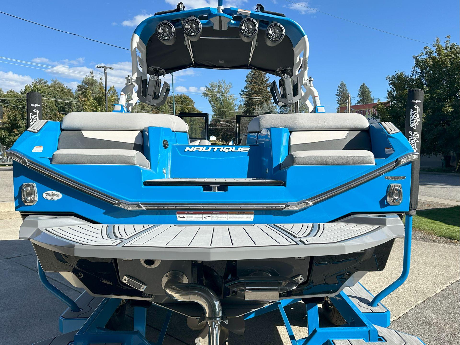 2021 Nautique G23