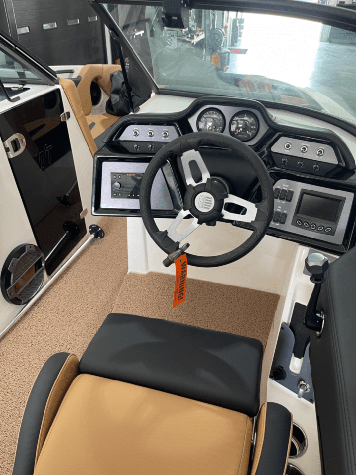 MasterCraft NXT22 CLEAN!!