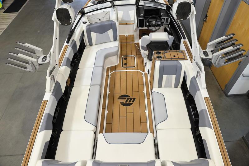 2024 Malibu 24 MXZ