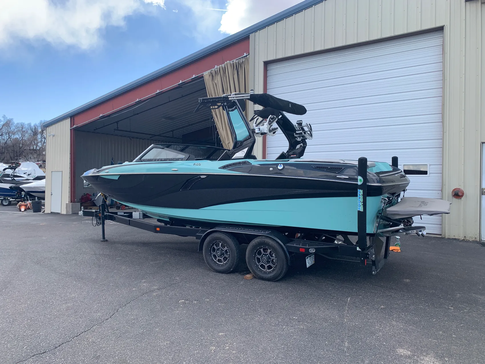 boat.Title