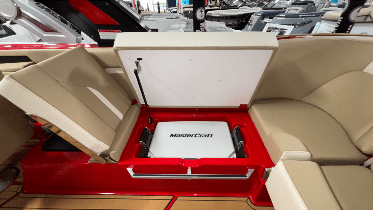 2025 MasterCraft X24