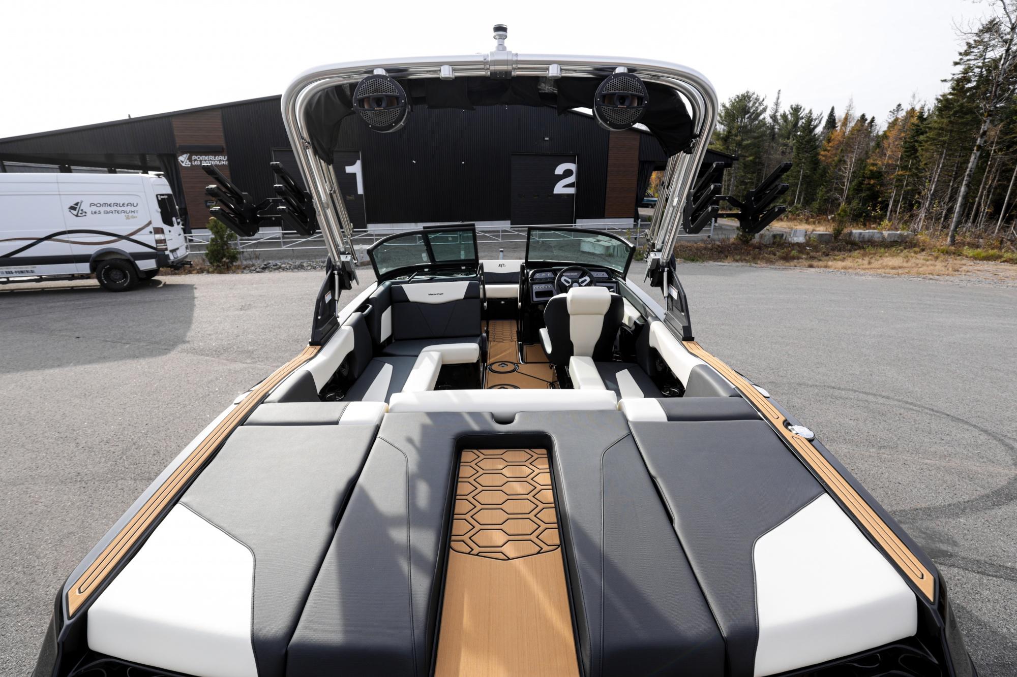 Mastercraft NXT 20