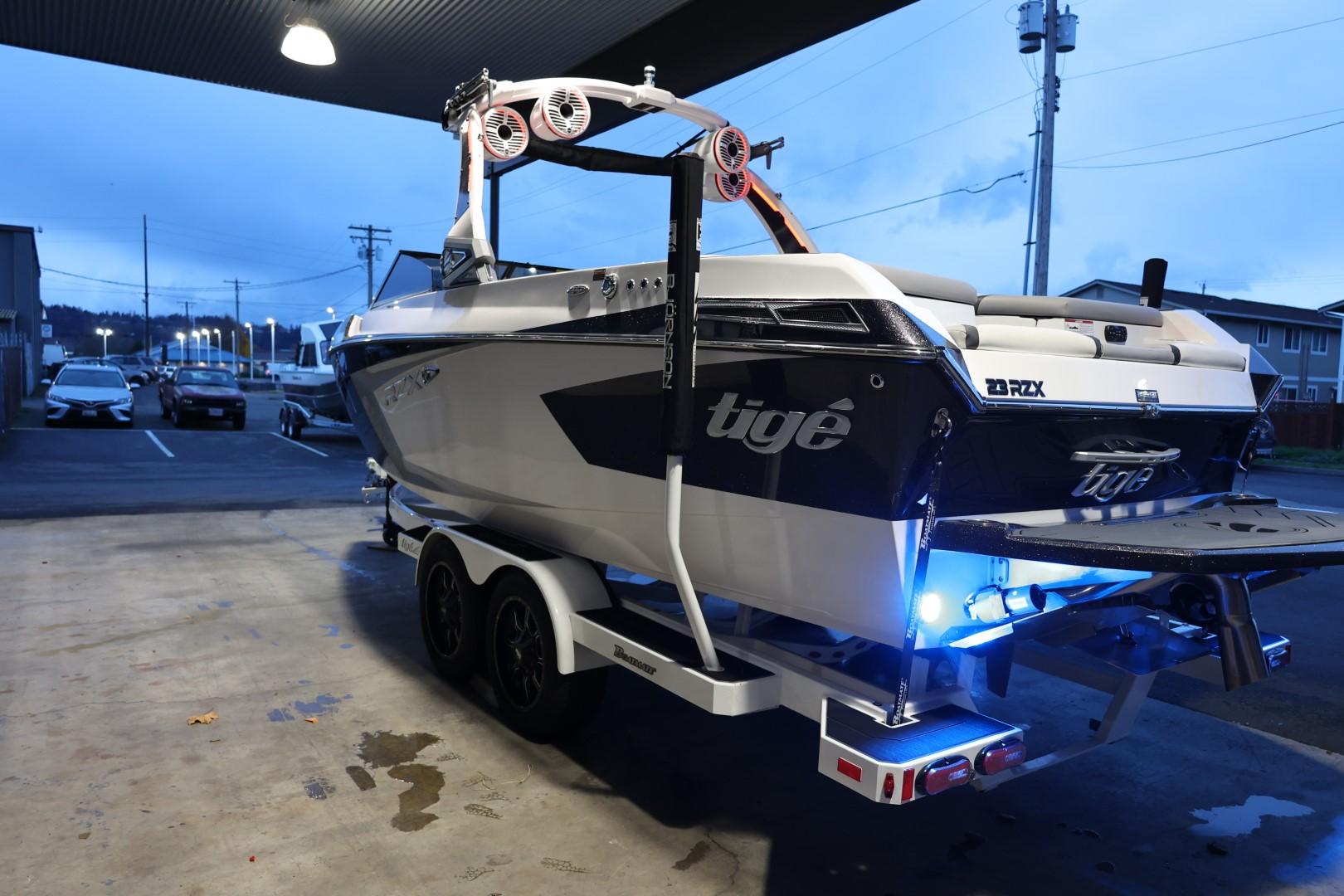 2021 Tige 23 RZX