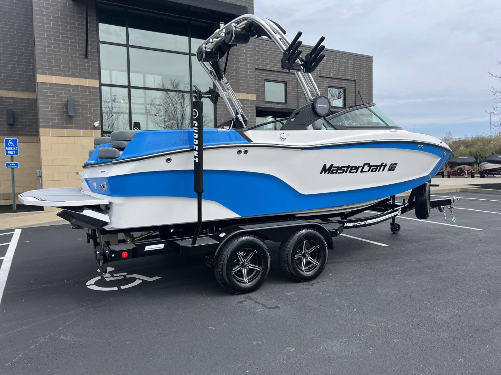 2024 MasterCraft XT20