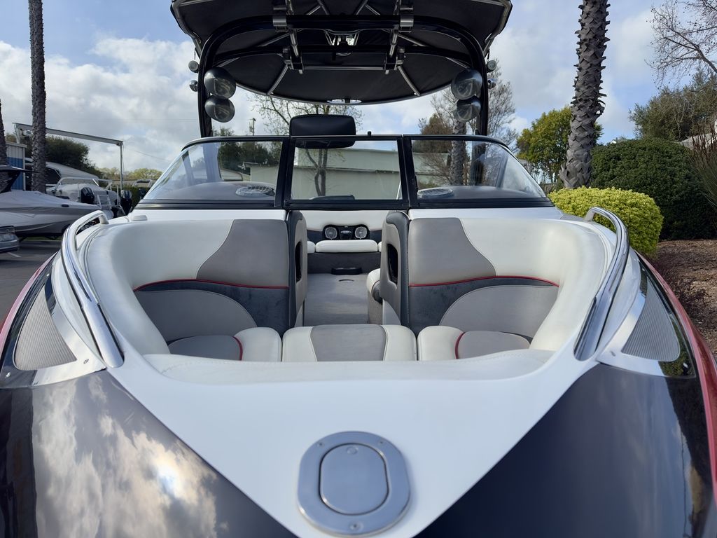 2006 Malibu Boats 247 LSV