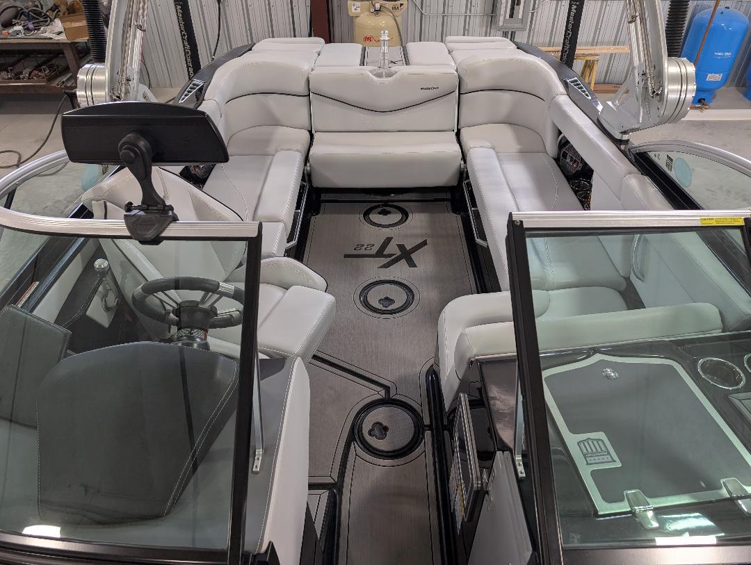 Mastercraft XT22
