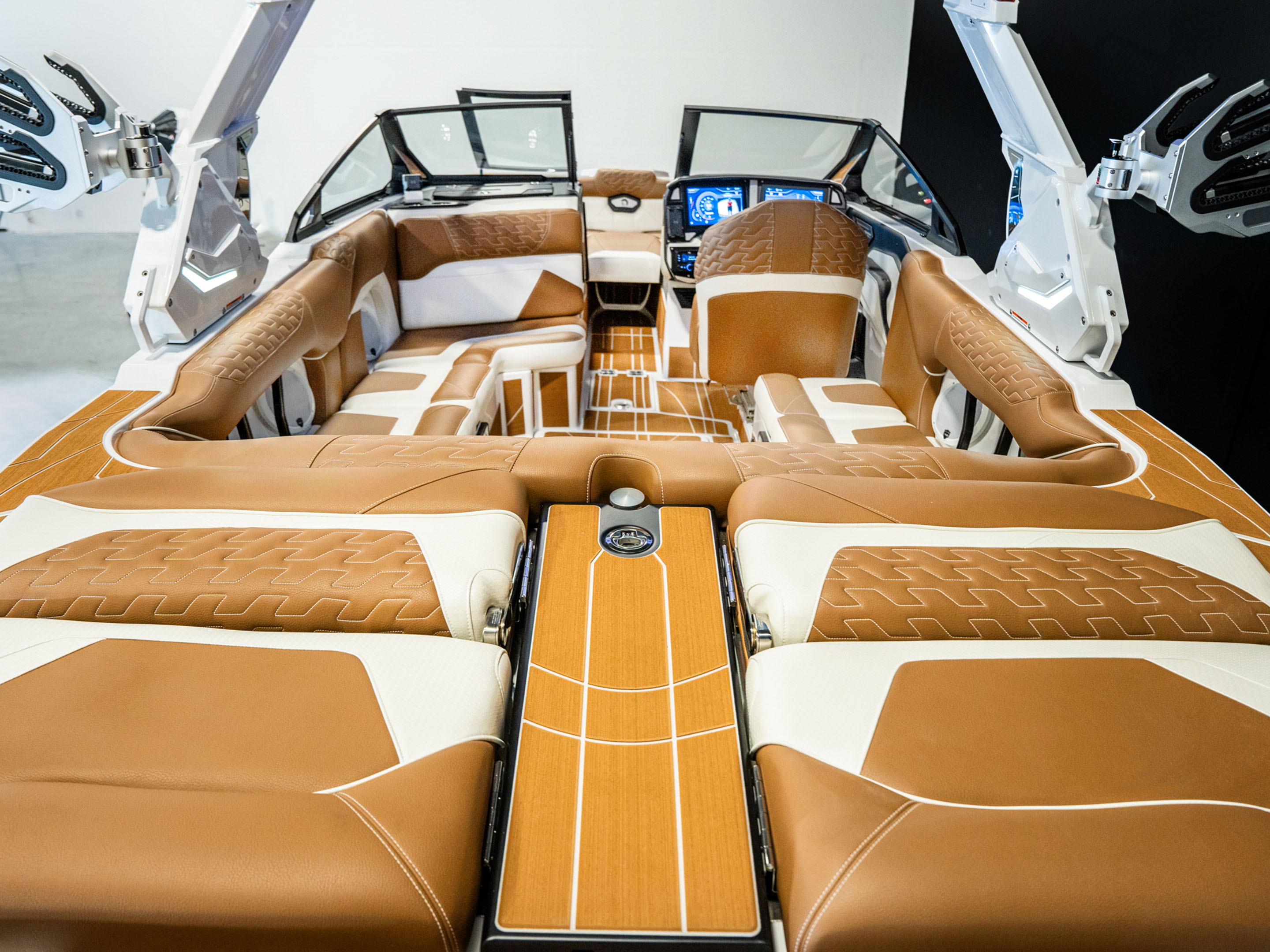 2025 Centurion Ri230 &#8211; All White / Castano