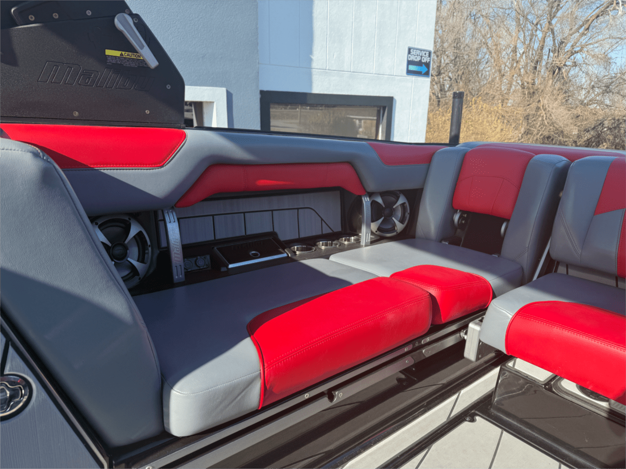 2019 Malibu Wakesetter 25LSV