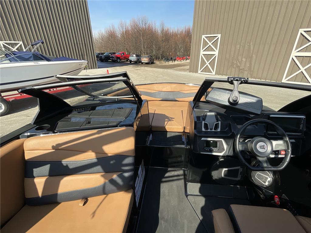 2024 Axis A225