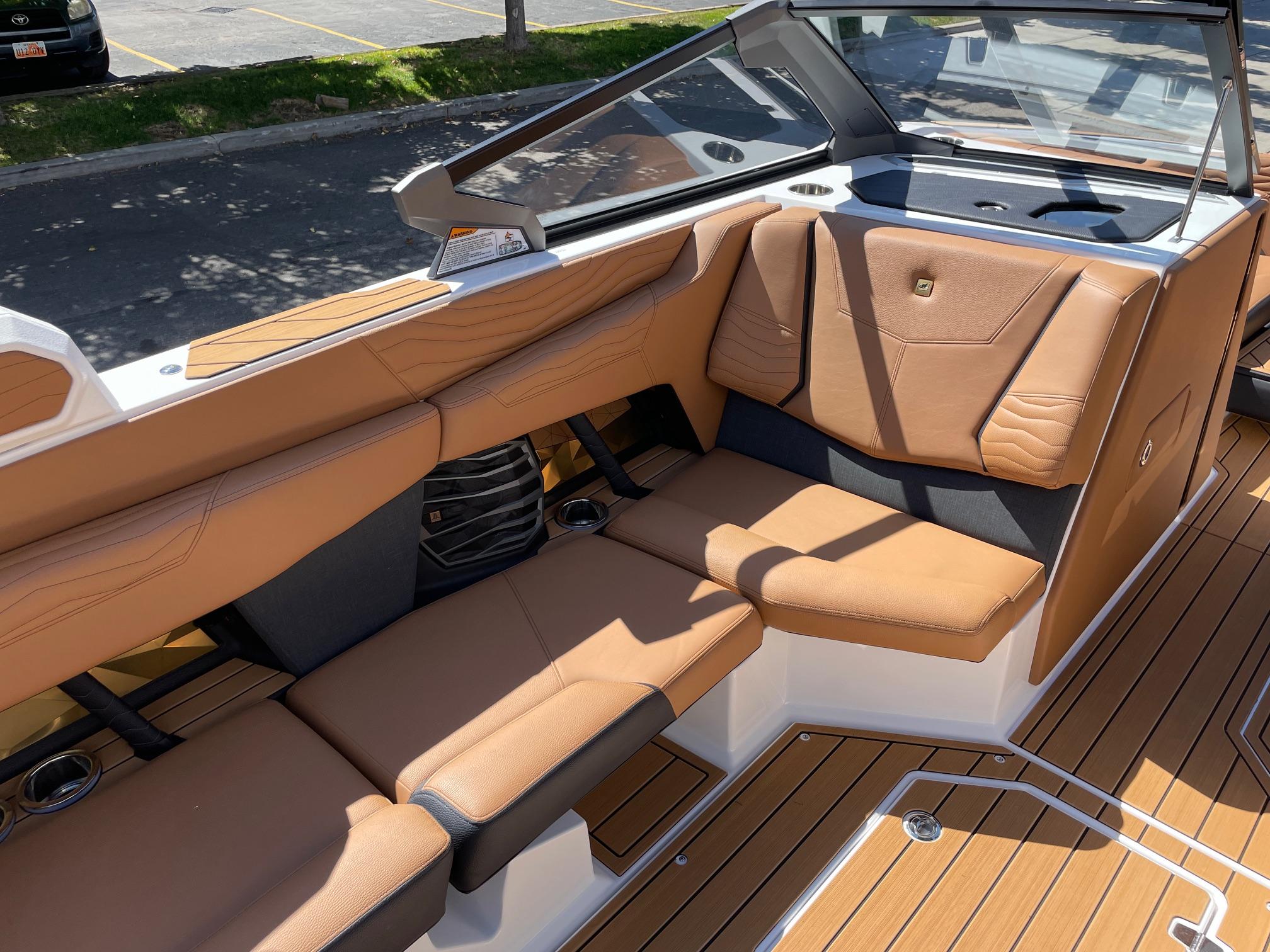 2025 NAUTIQUE G23 W/ZZ8S 630HP SUPERCHARGED POWER PLANT