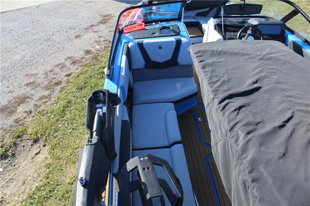 2023 Nautique G23