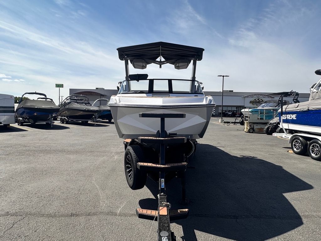 2024 Nautique Super Air Nautique G23