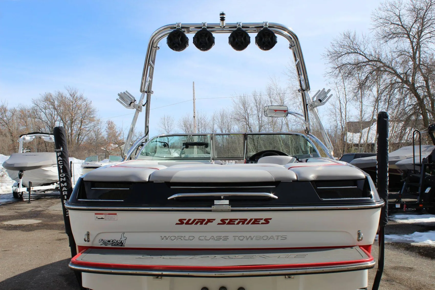 2011 Supreme V226