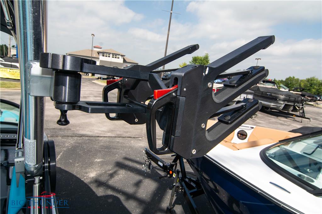 2024 MasterCraft NXT23