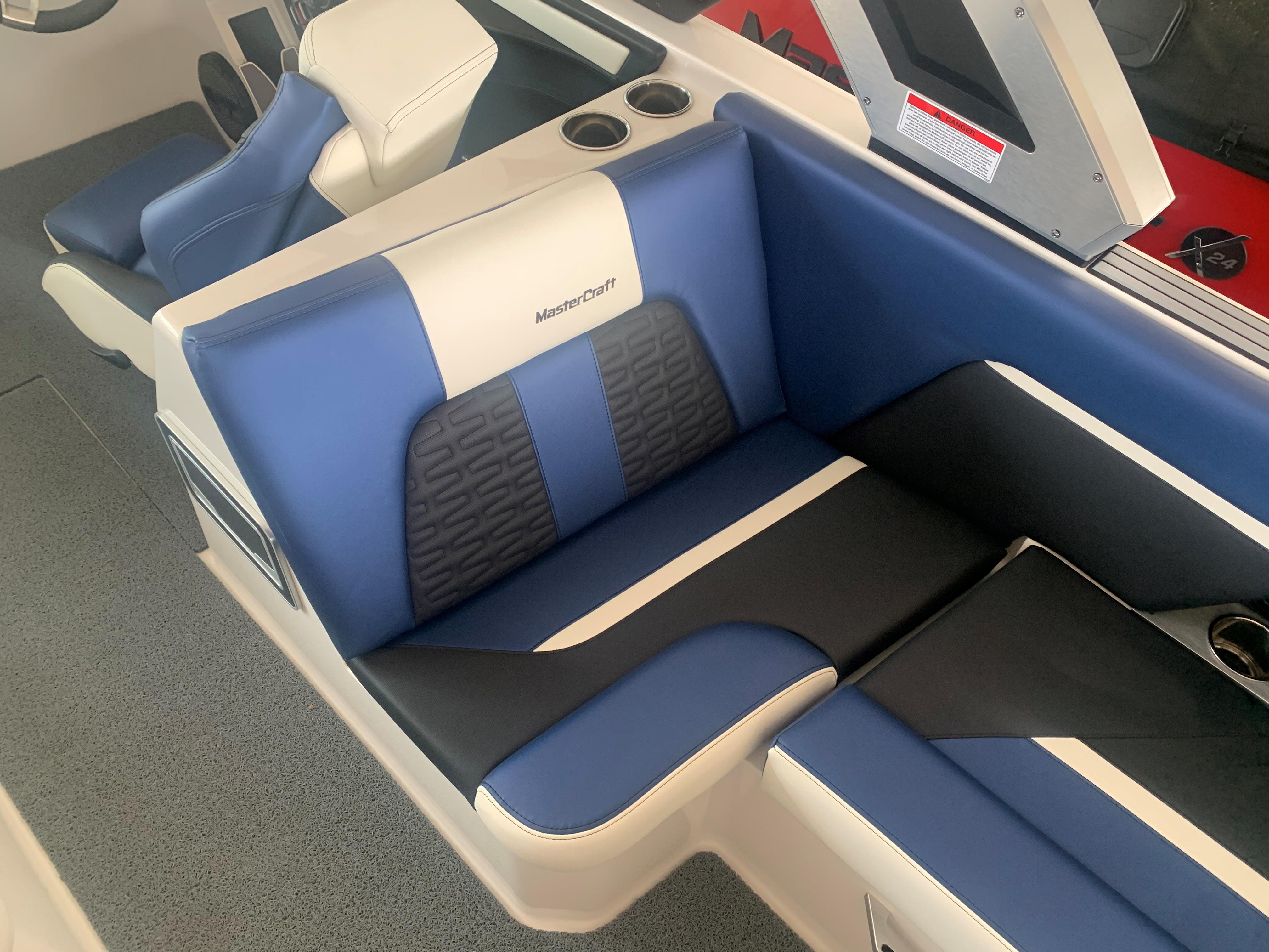 NEW 2024 Mastercraft X26