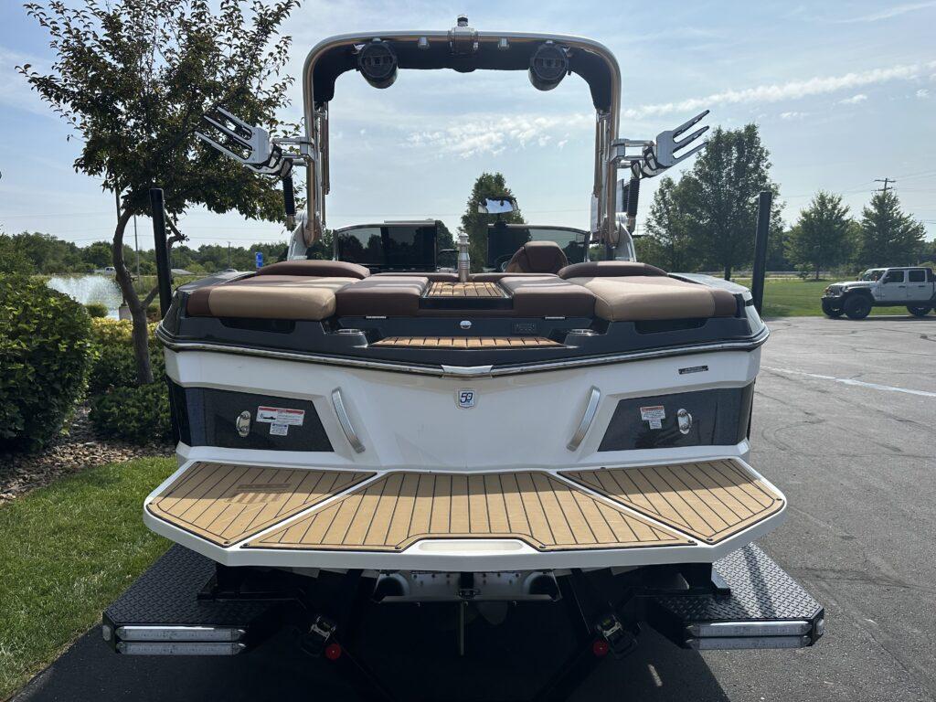 2018 MasterCraft XT21