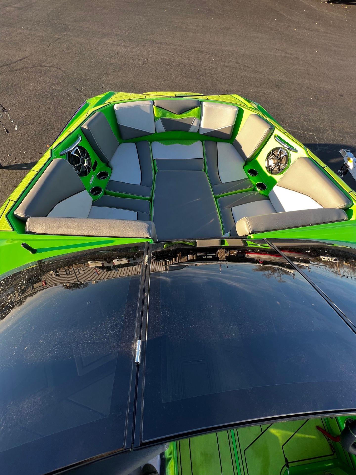 2022 Supreme ZS232 w/ Custom Audio System