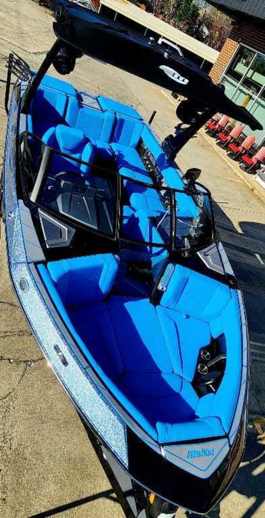 2024 Malibu Boats Wakesetter 23 LSV
