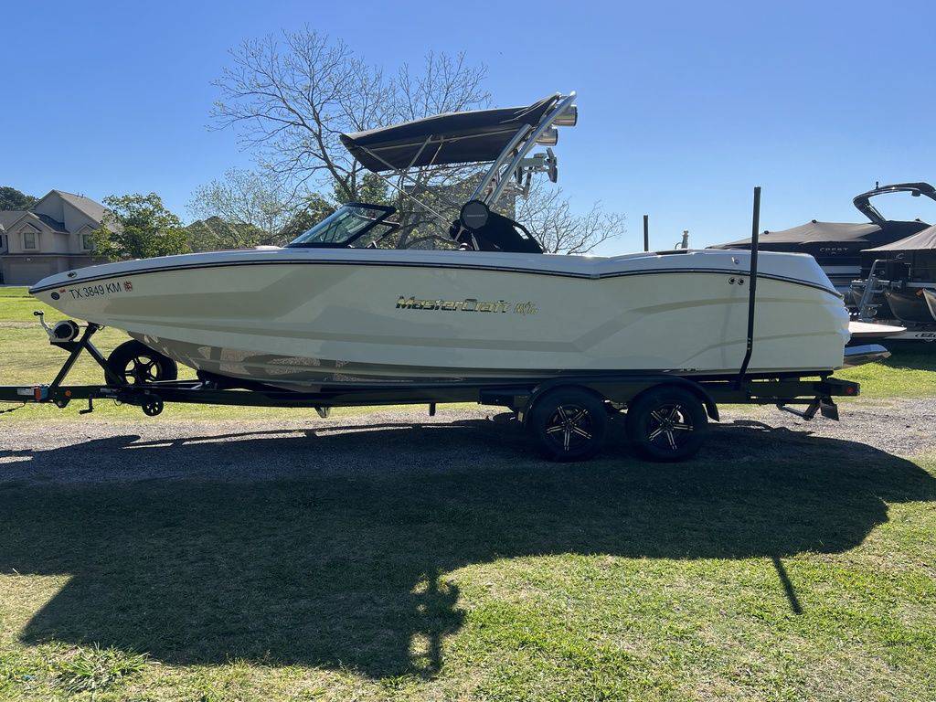 2022 MasterCraft NXT24