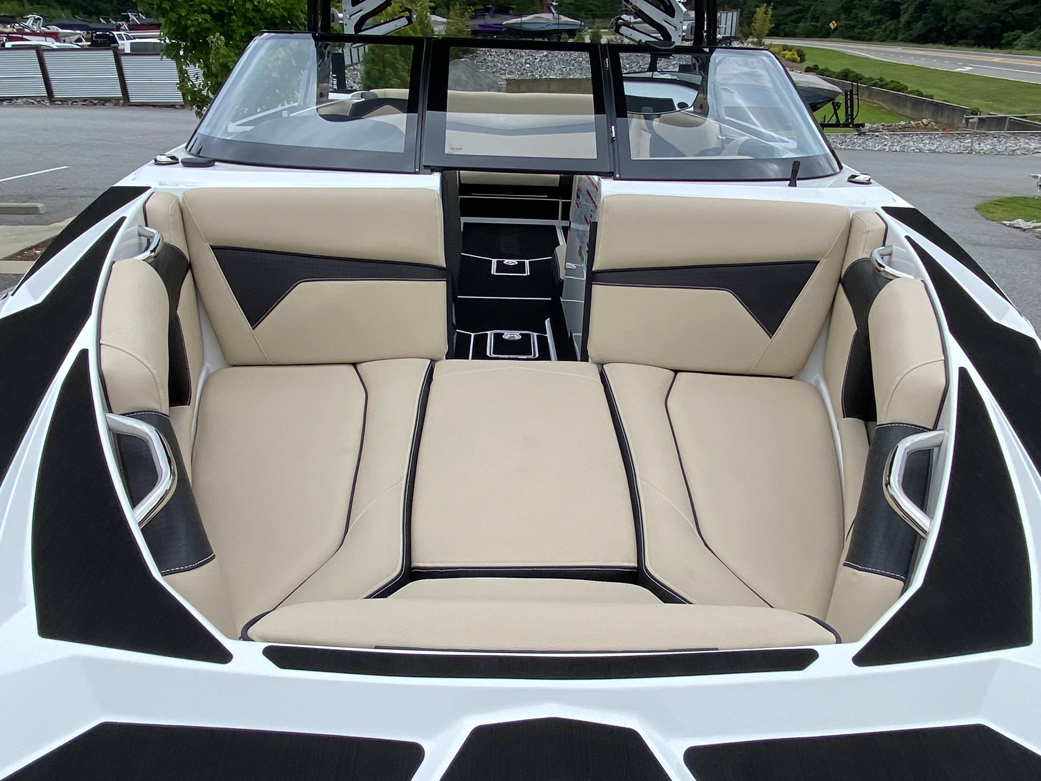 2025 Supreme S240